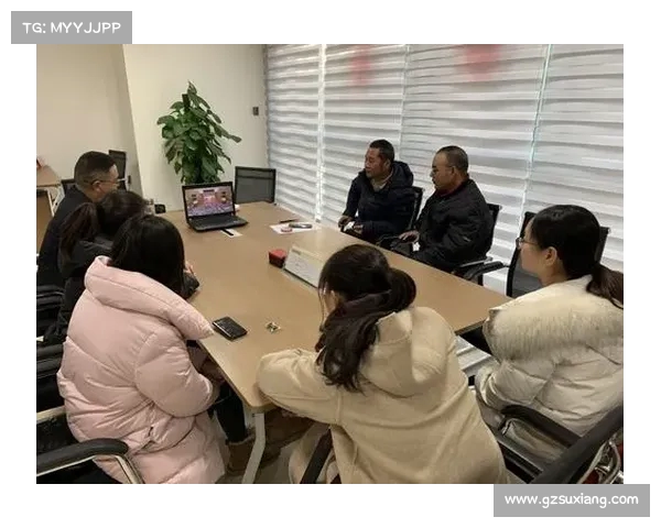 深刻反思与自查自纠 足协全体观看反腐专题片的意义与启示 深刻反思与自查自纠 足协全体观看反腐专题片的意义与启示